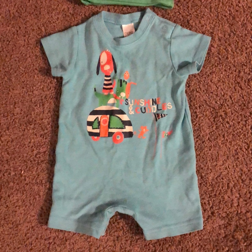 2 Next Brand Boys Rompers Sets - 0-3m - Picture 2 of 8